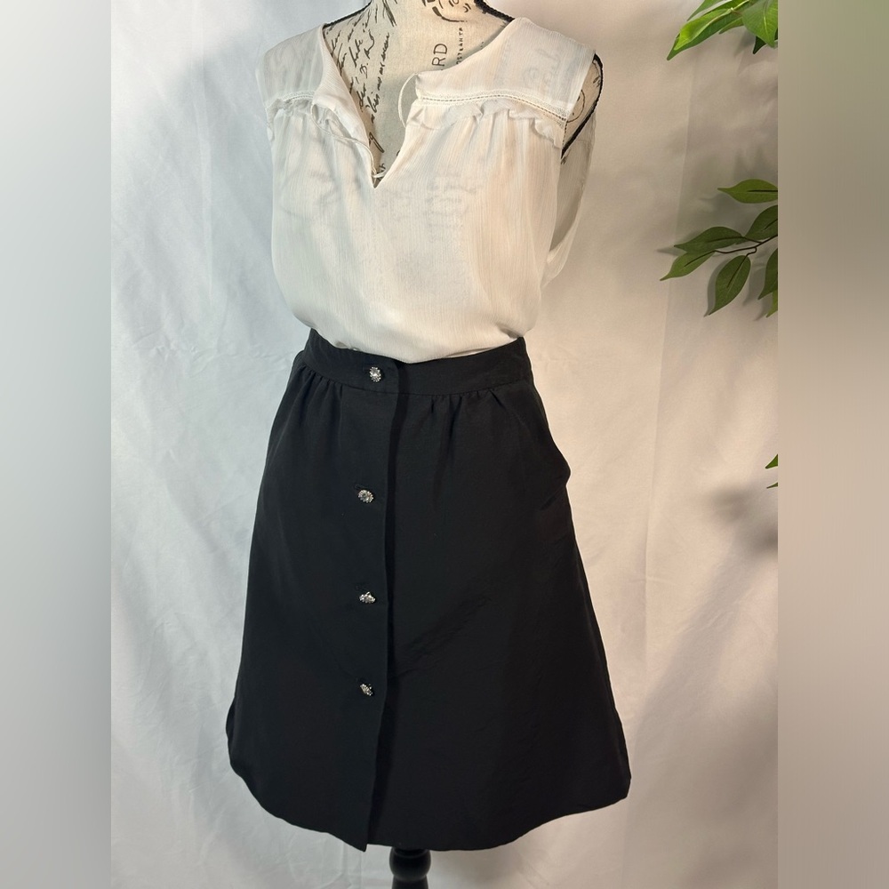 Talbots Black A-Line Knee-Length Skirt 🖤 - Picture 11 of 14